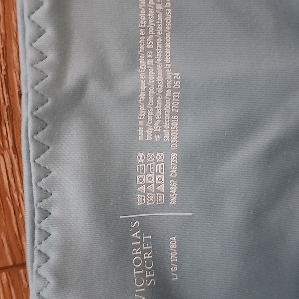 Victoria's secret essential leggings NEW - Picture 2 of 7
